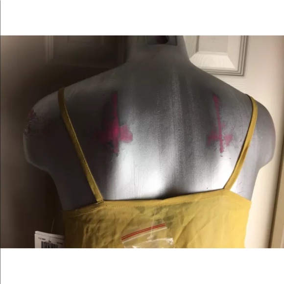 New $148 French Connection Silk Blouse Size 4 -Floral Beaded (no pink stains) - Picture 10 of 12